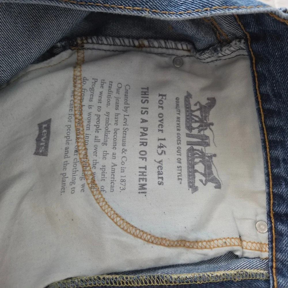 Levis‎ 550 Relaxed Fit Tapered Leg Jeans Mens 34x30 Medium Wash Denim Classic
